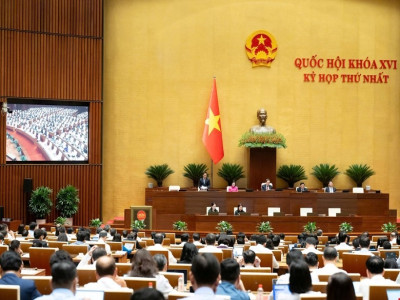 QUỐC HỘI THÔNG QUA VIỆC BỎ NGƯỠNG CHỊU THUẾ 500 TRIỆU ĐỒNG/NĂM ĐỐI VỚI HỘ KINH DOANH TỪ NĂM 2026